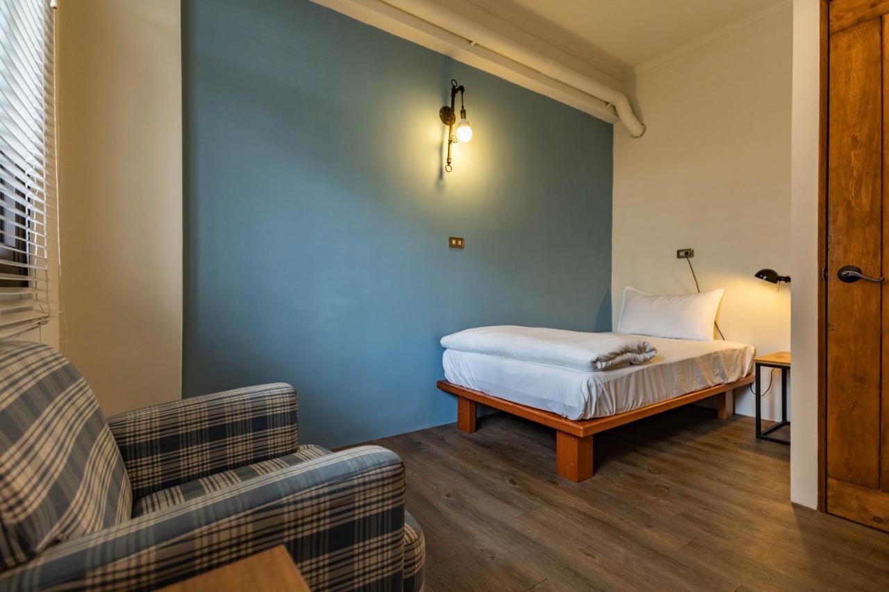 Cozy House Hostel Hualien stad Exteriör bild