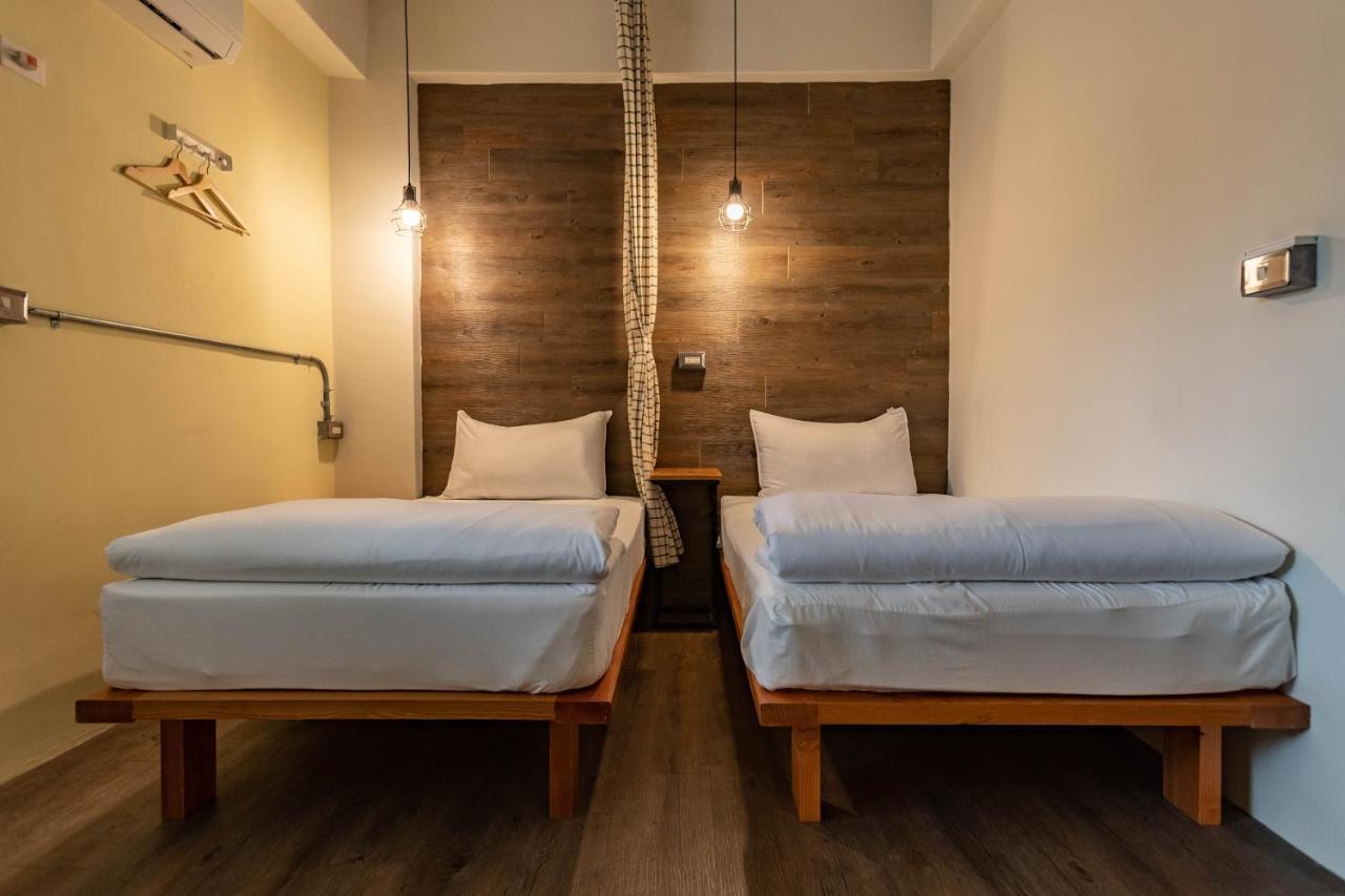 Cozy House Hostel Hualien stad Exteriör bild