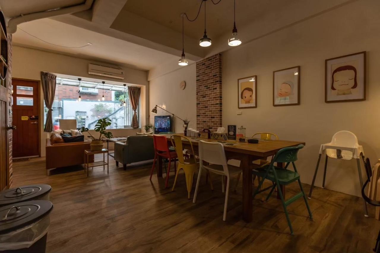 Cozy House Hostel Hualien stad Exteriör bild