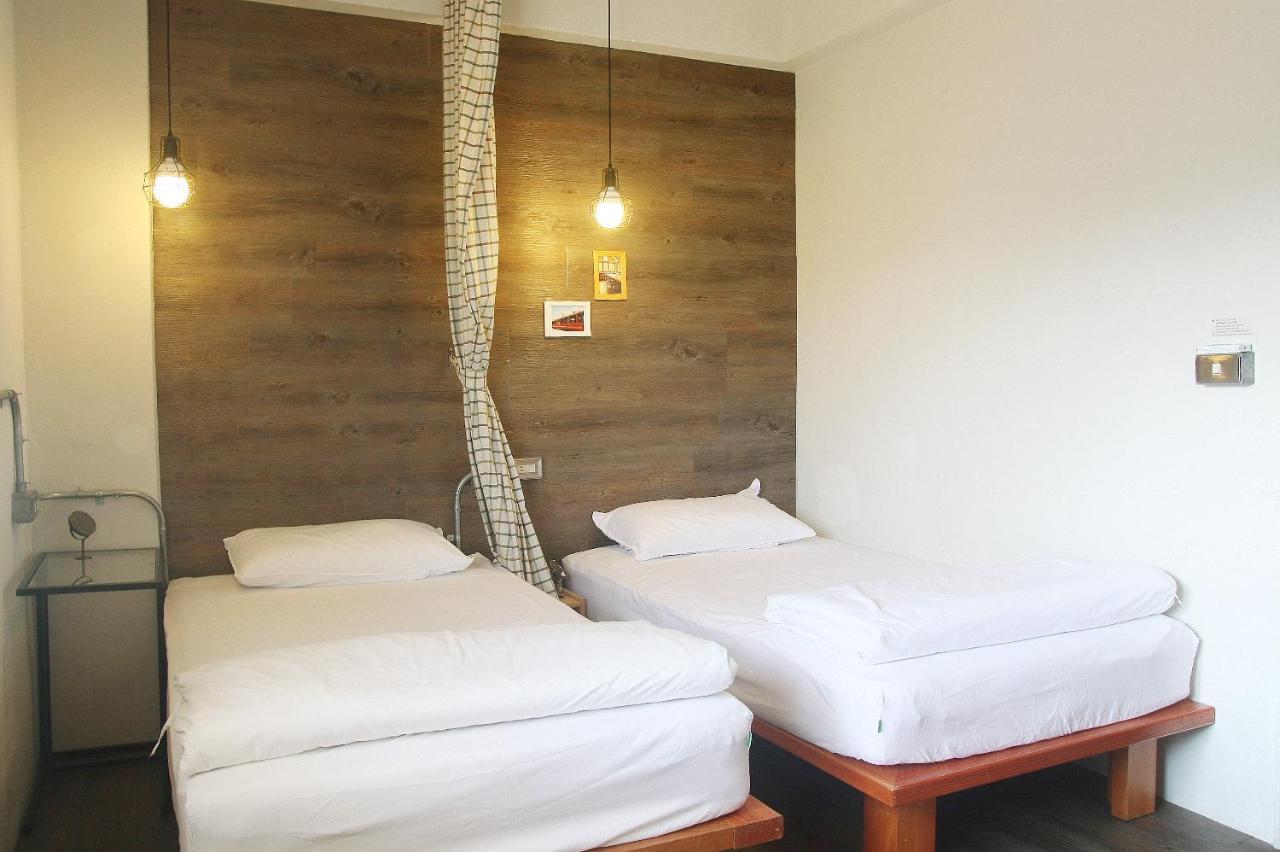 Cozy House Hostel Hualien stad Exteriör bild