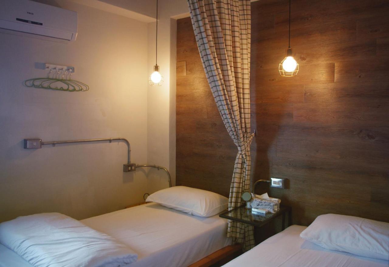 Cozy House Hostel Hualien stad Exteriör bild