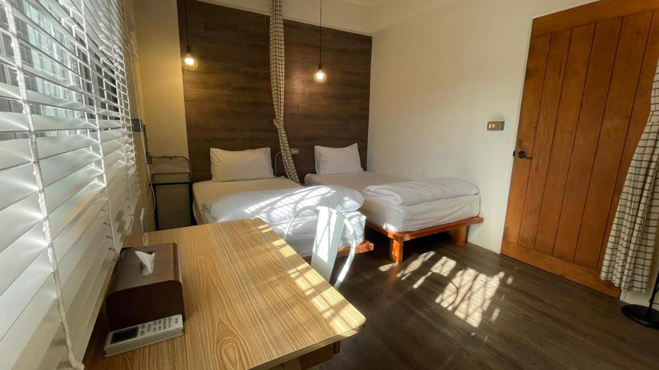 Cozy House Hostel Hualien stad Exteriör bild
